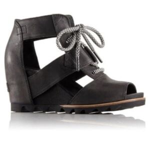 Sorel Black Wedges with Silver Laces